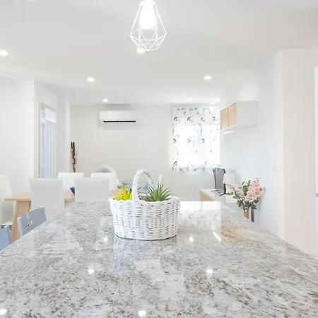 Global Properties, Bonito En Urbanizacion Ciudad Mar